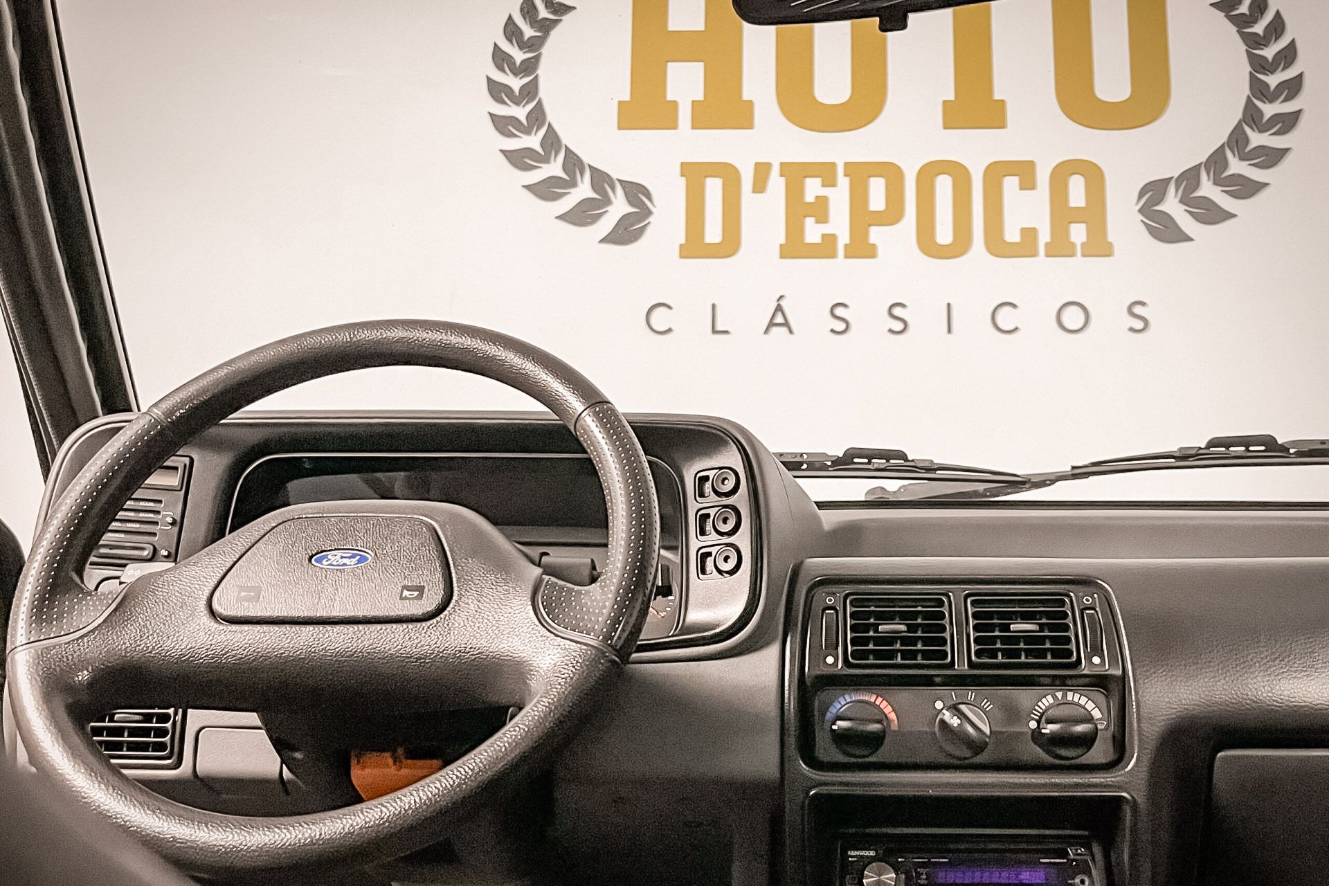 Ford Escort RS turbo 11
