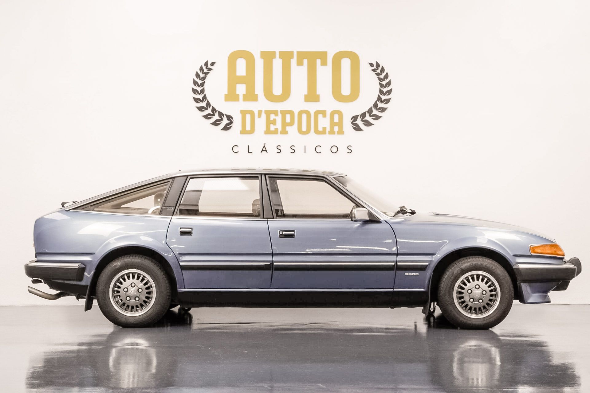 ROVER SD1 3500 V8 Vanden Plas 2