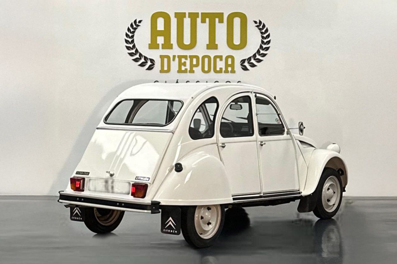 Citroën 2CV6 3