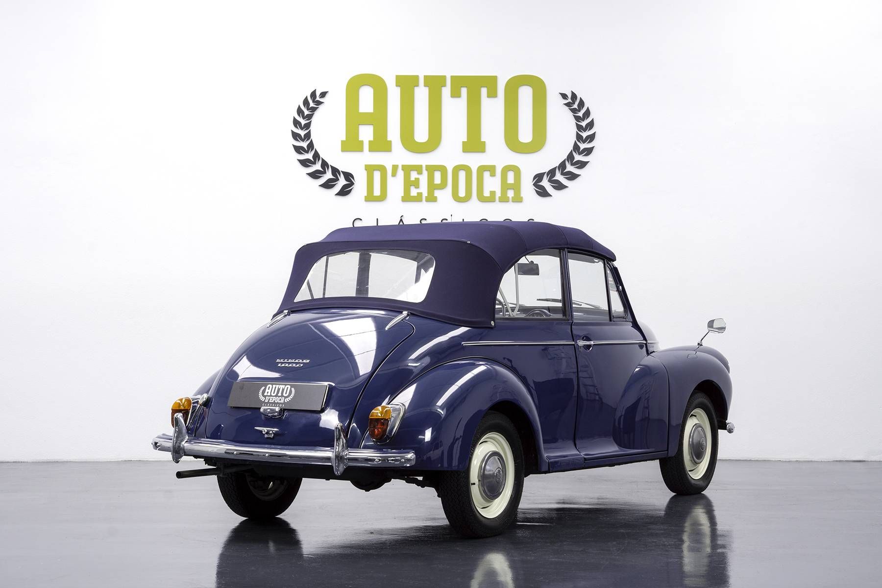 Morris Minor 1000 Convertible 3
