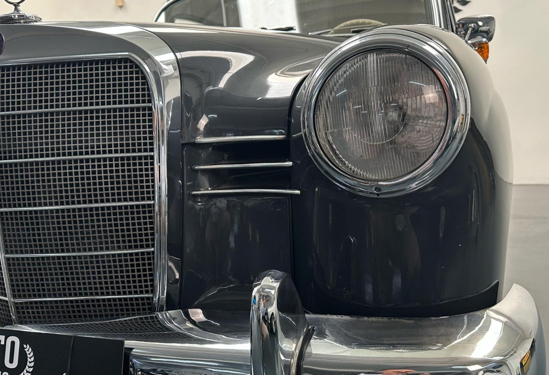 Mercedes 180B Ponton 5