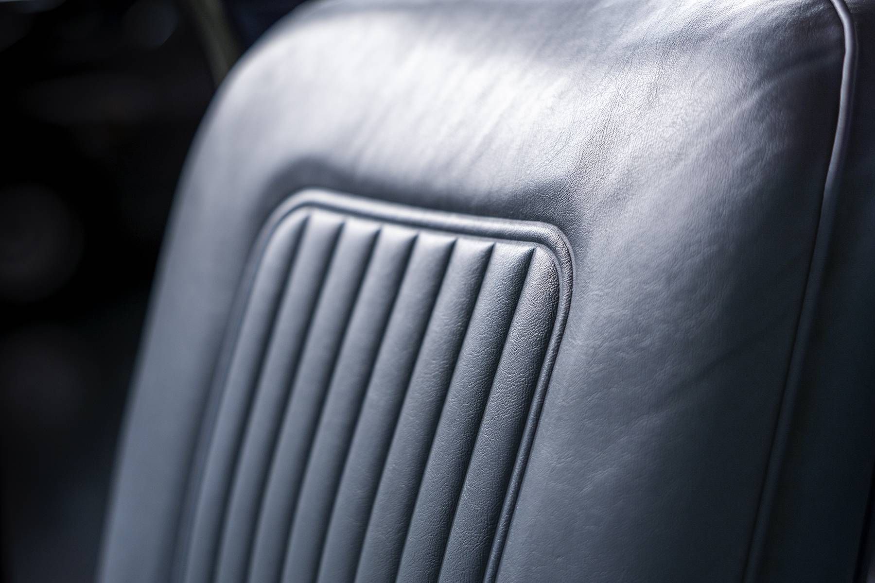 Morris Minor 1000 Convertible 8