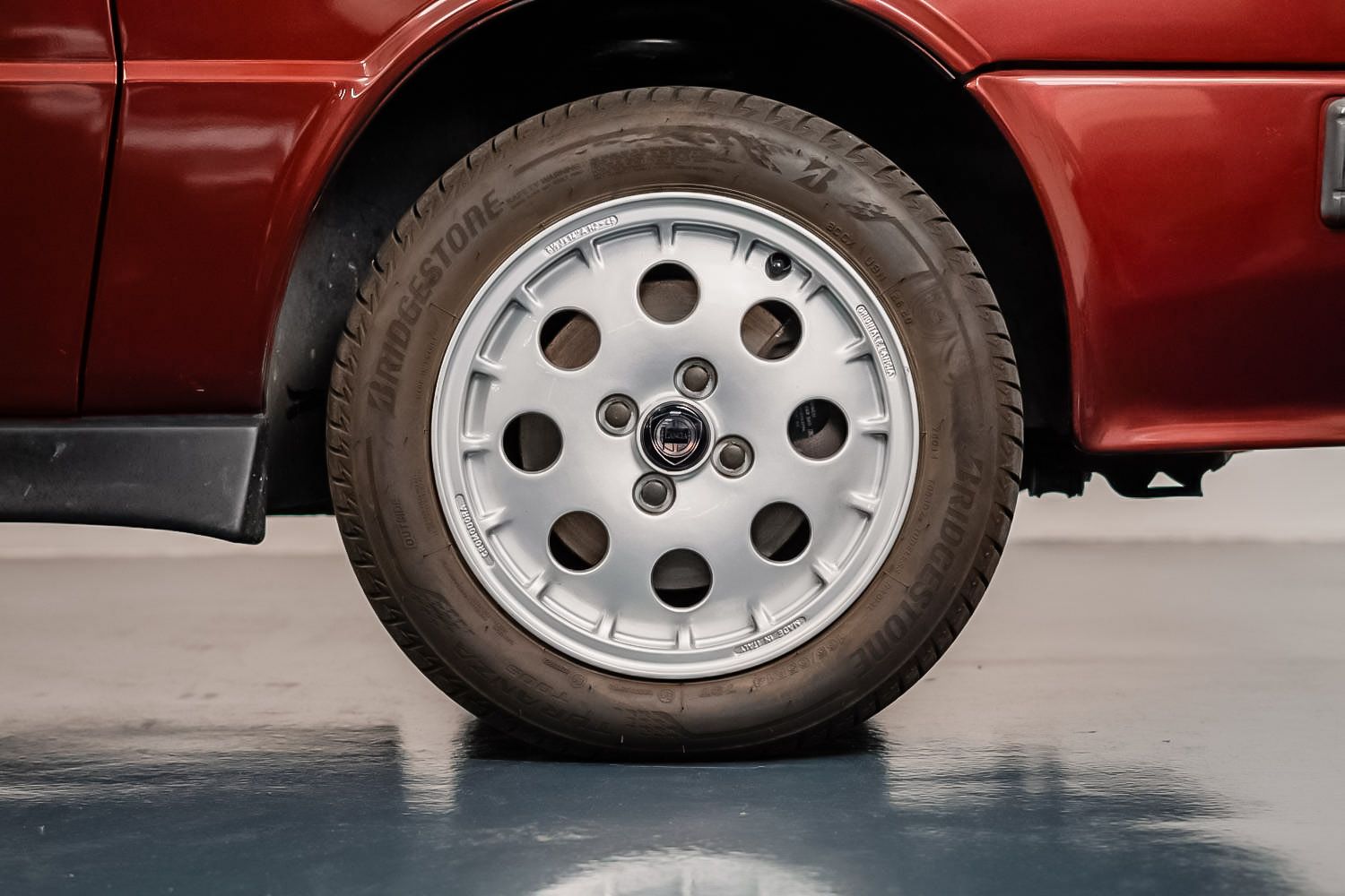 Lancia Delta HF turbo 5