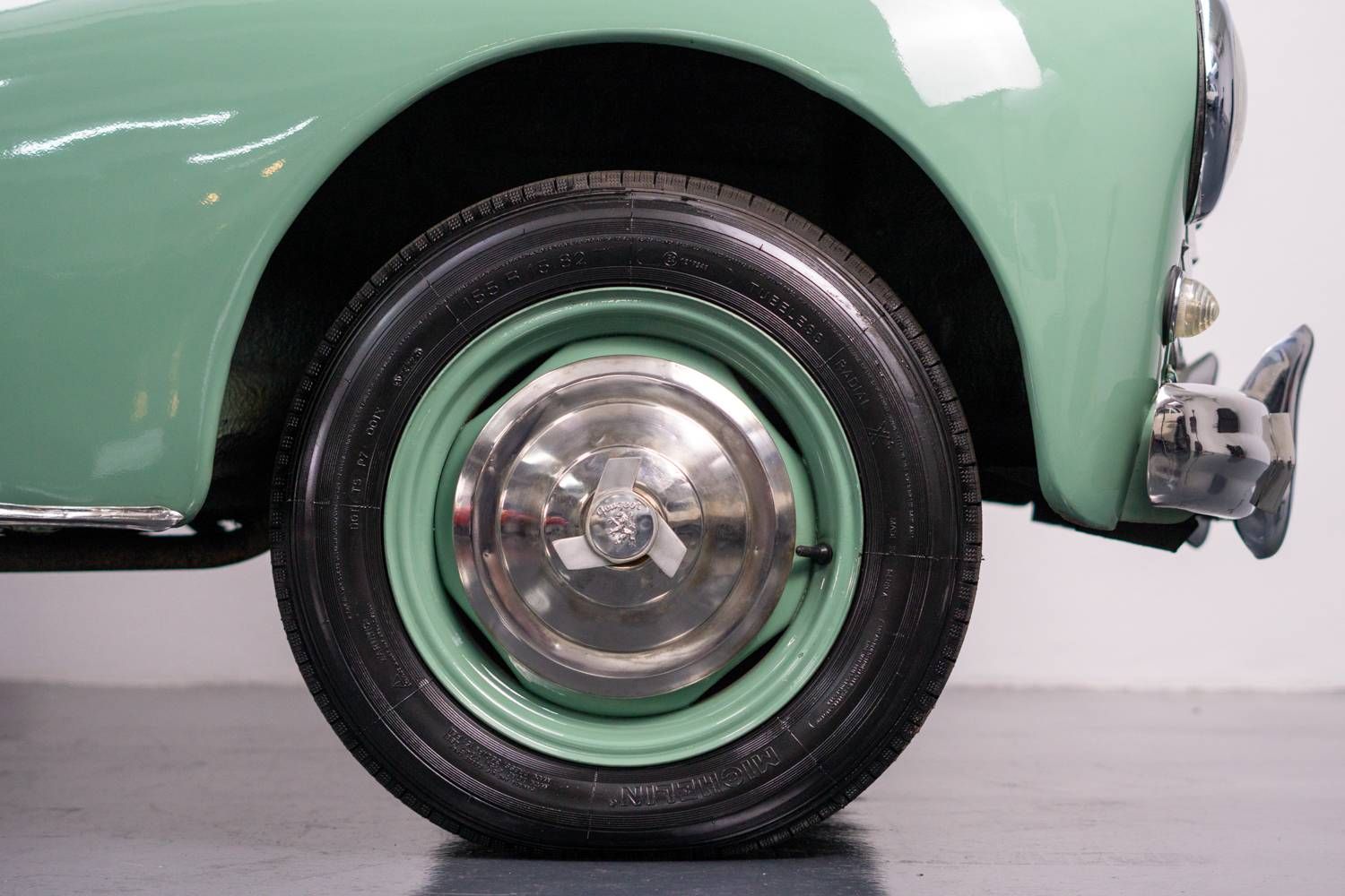 PEUGEOT 203 Berline 5