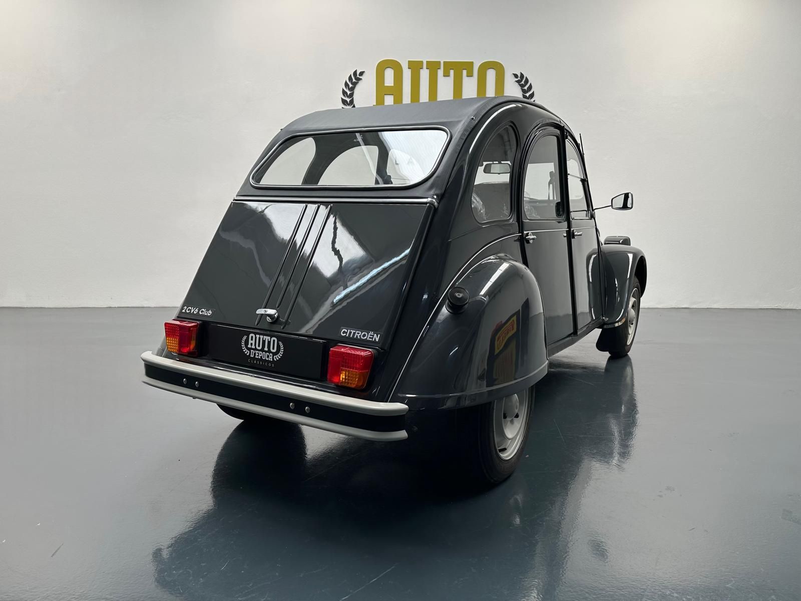 Citroën 2CV6 9