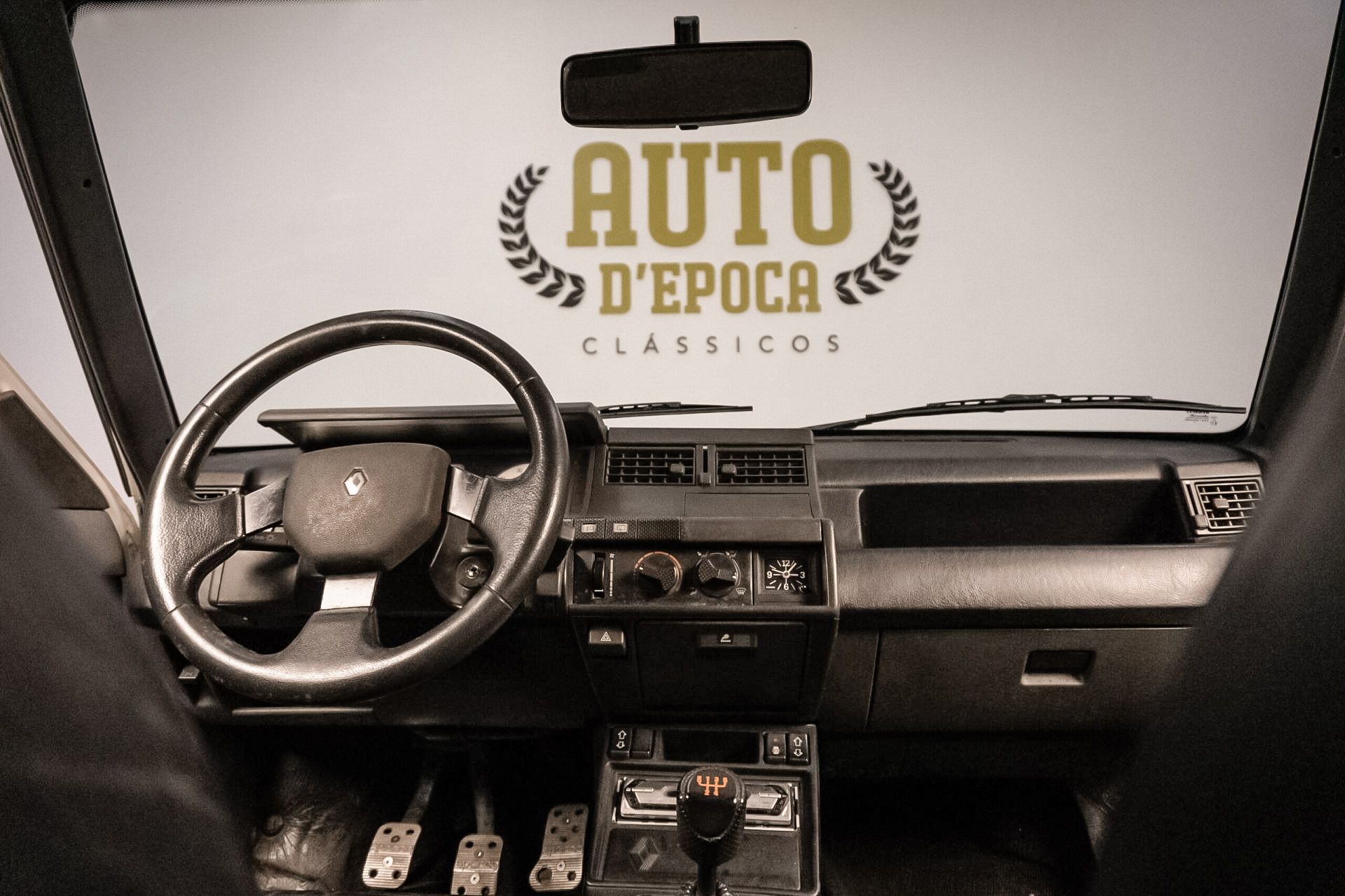 RENAULT 5 GT TURBO 10