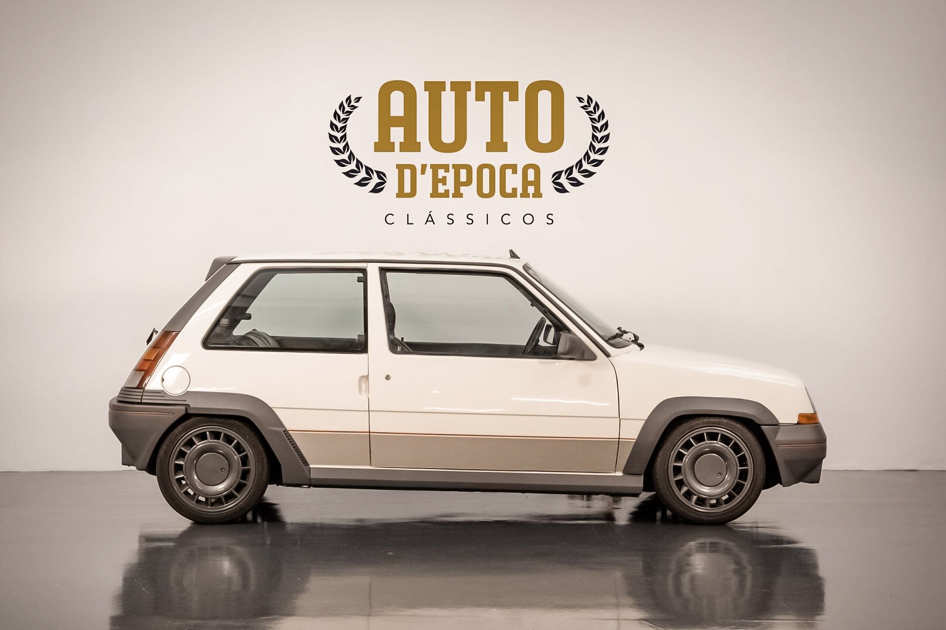 RENAULT 5 GT TURBO 2
