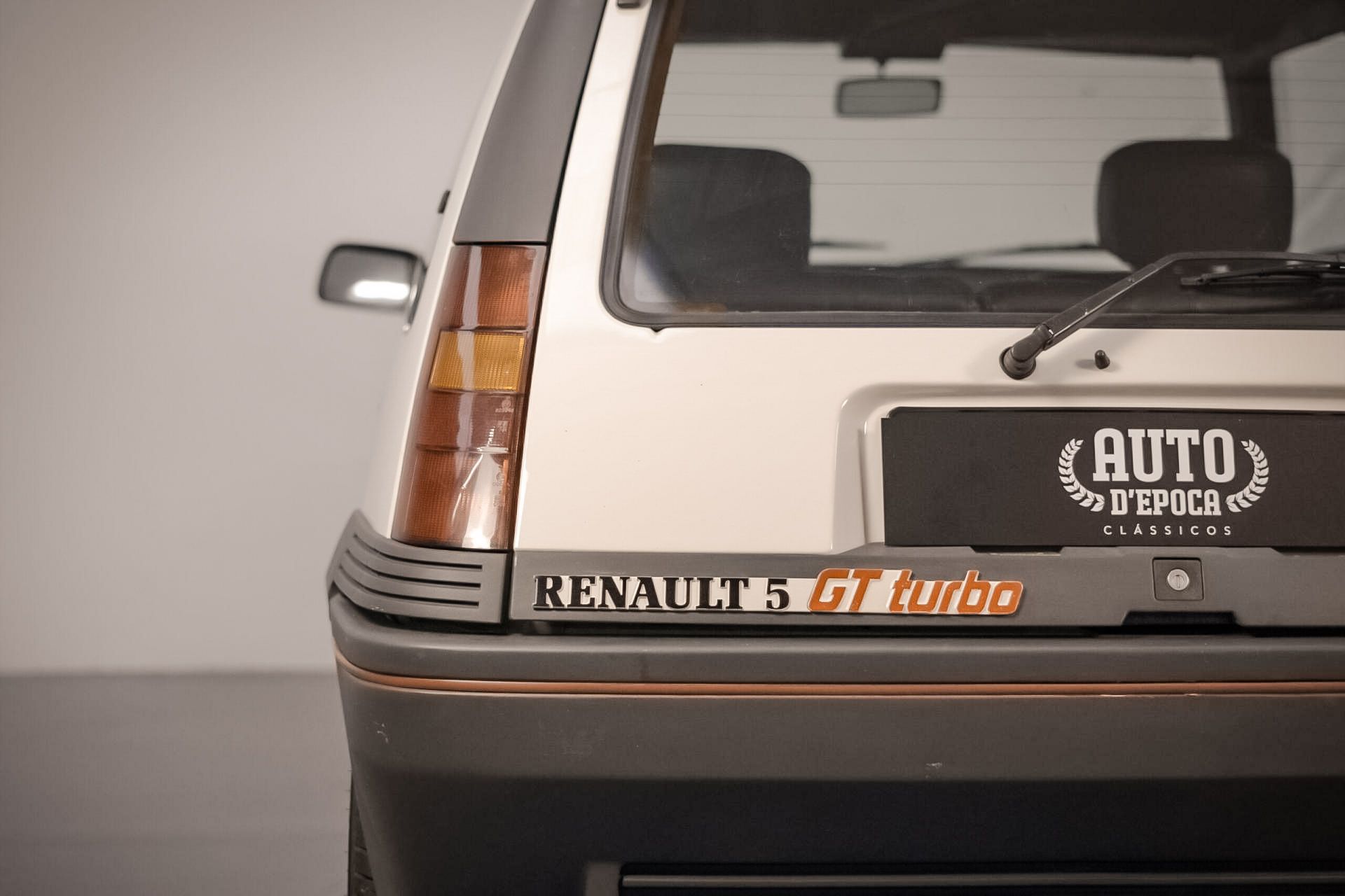 RENAULT 5 GT TURBO 5