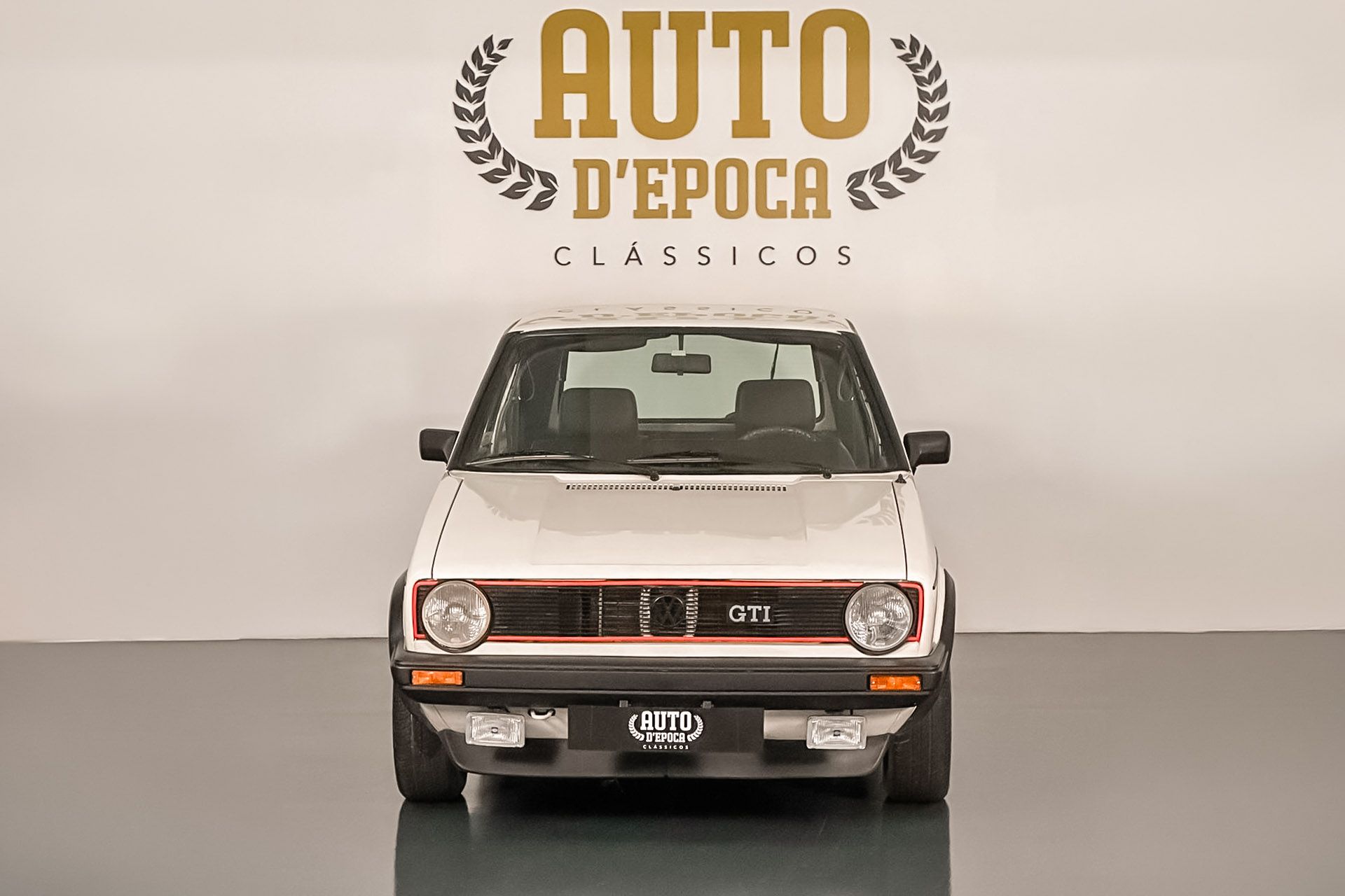 Volkswagen Golf GTI 1600 2