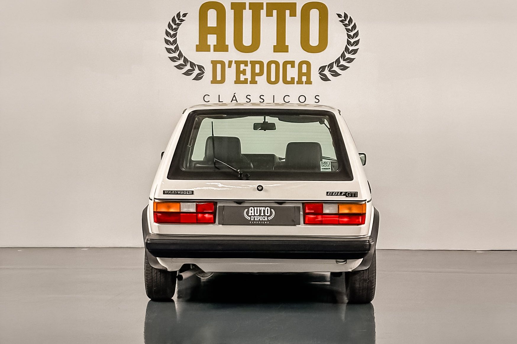 Volkswagen Golf GTI 1600 3