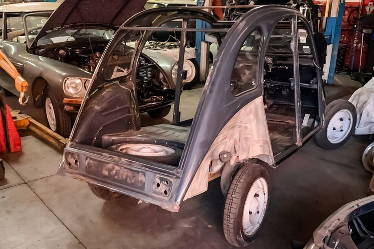 Citroën 2CV6