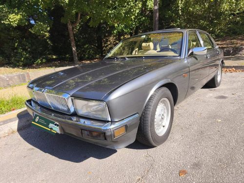 Jaguar XJ Sovereign 3.2
