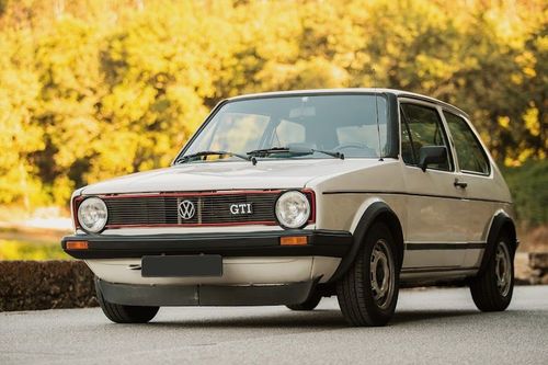 Volkswagen Golf MkI GTI