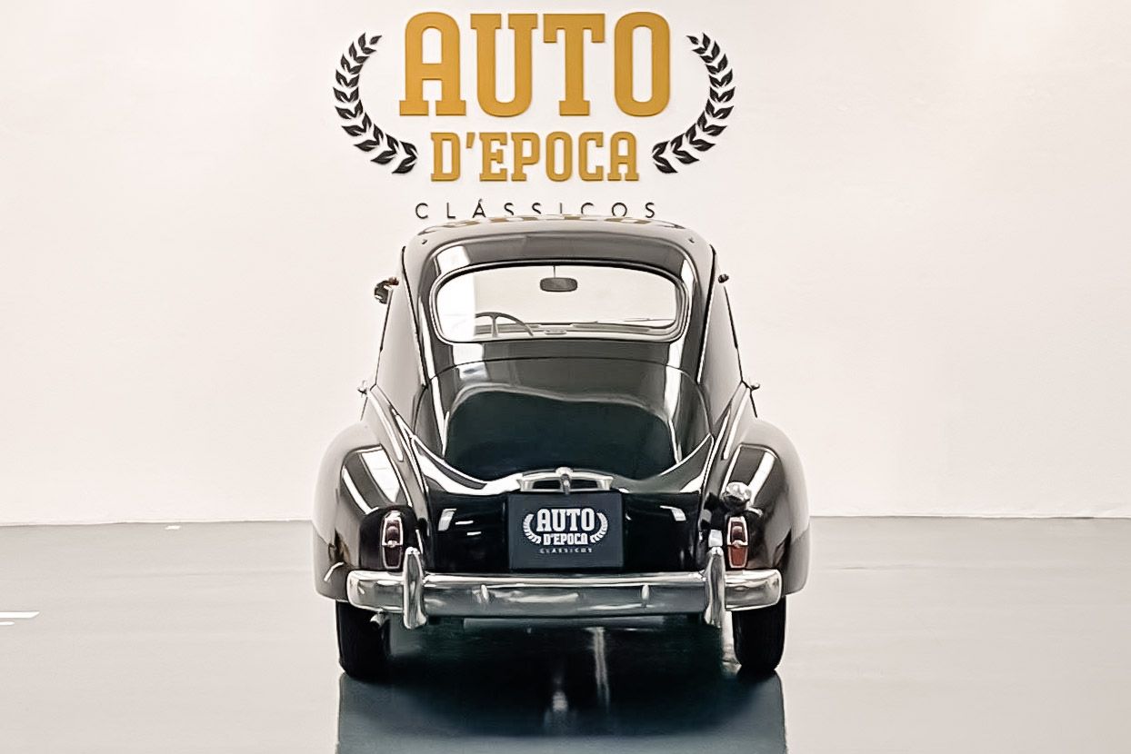 Peugeot 203 Berline 3